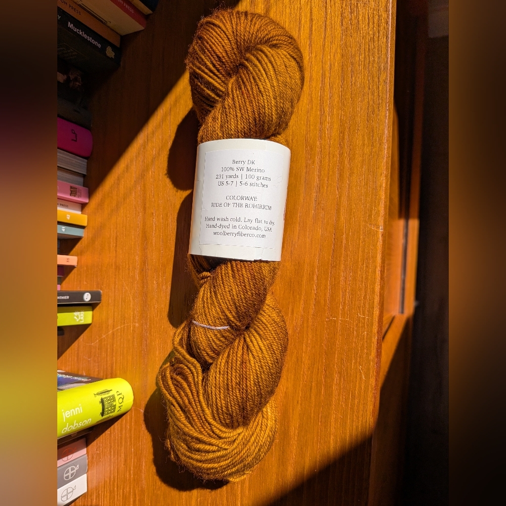 DK Yarn - Picture 2 of 2